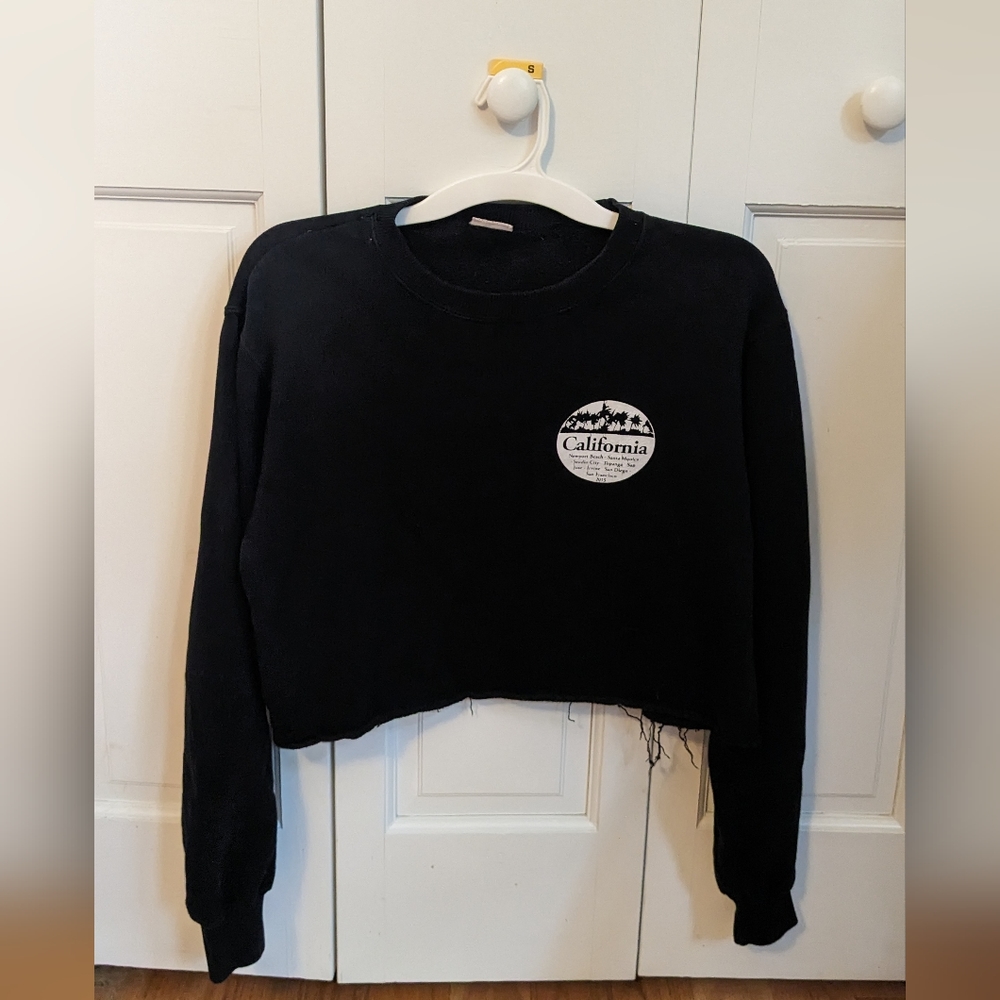 Sweater crop top